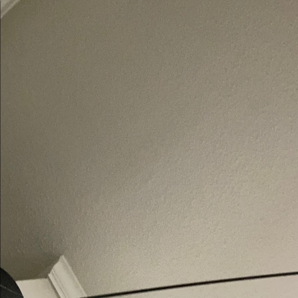 Meet your Posher, Yasmin - Picture 1 of 1